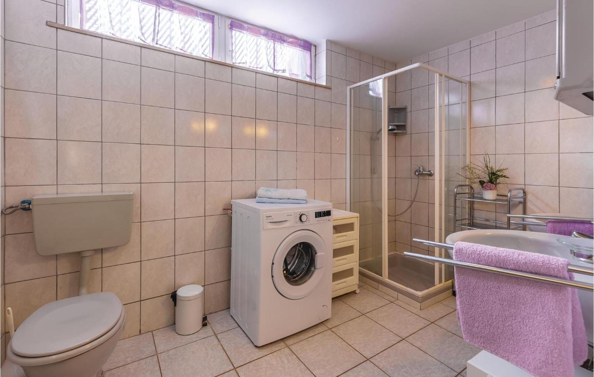 3 Bedroom Awesome Apartment In Pavicini Esterno foto