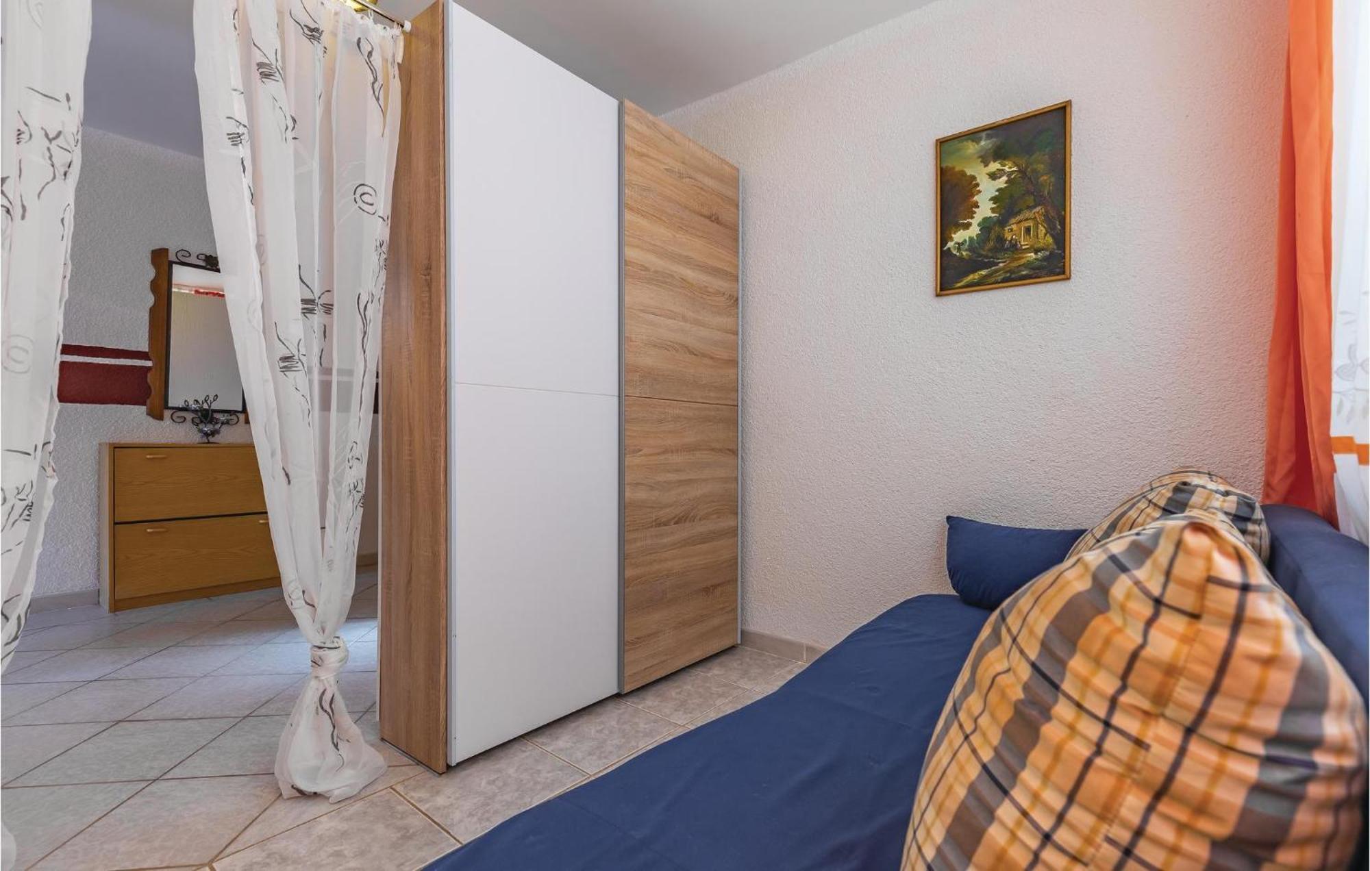 3 Bedroom Awesome Apartment In Pavicini Esterno foto