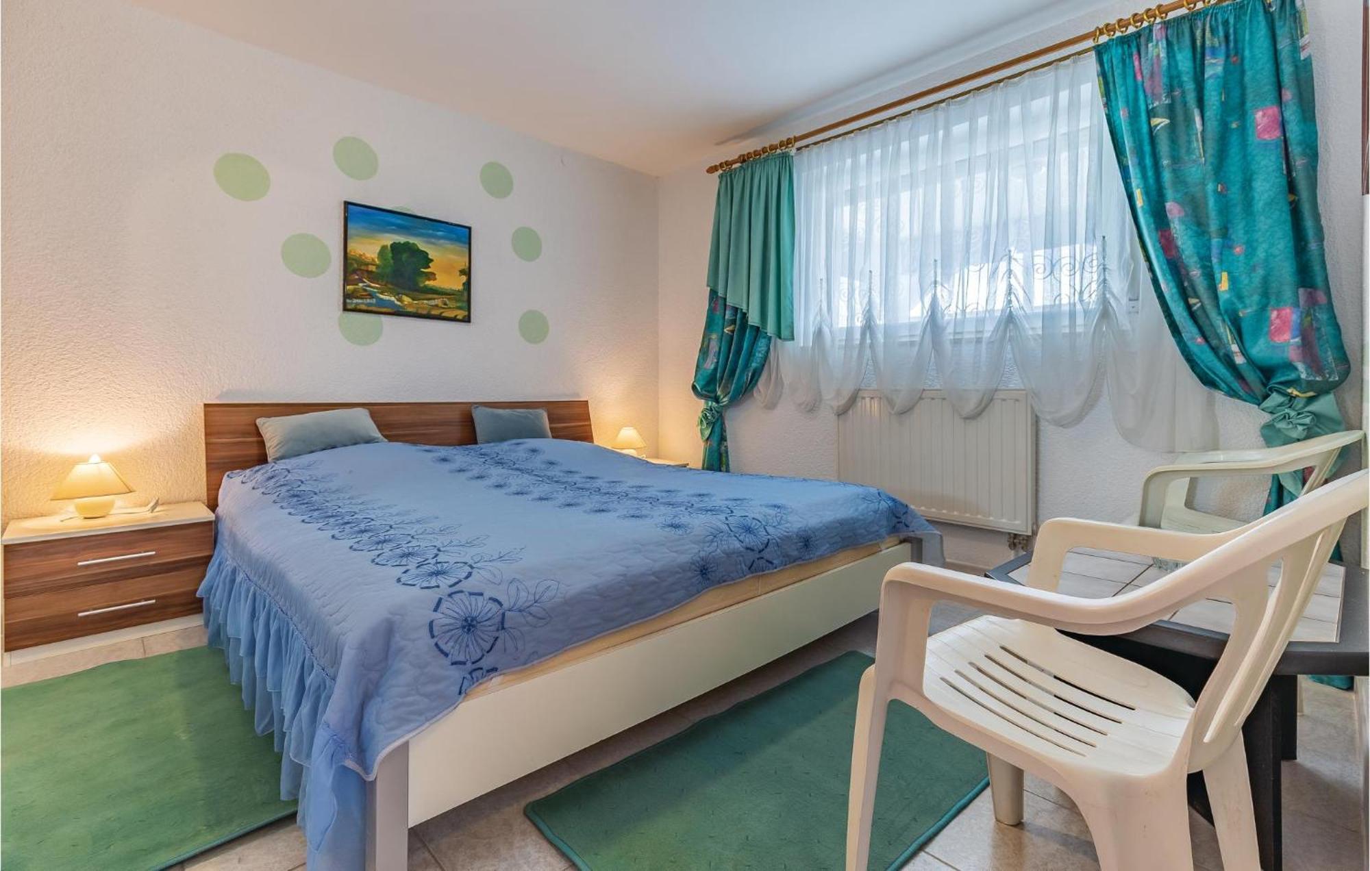 3 Bedroom Awesome Apartment In Pavicini Esterno foto